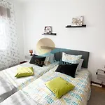Oura Areiasol By Sunny Deluxe * Albufeira
